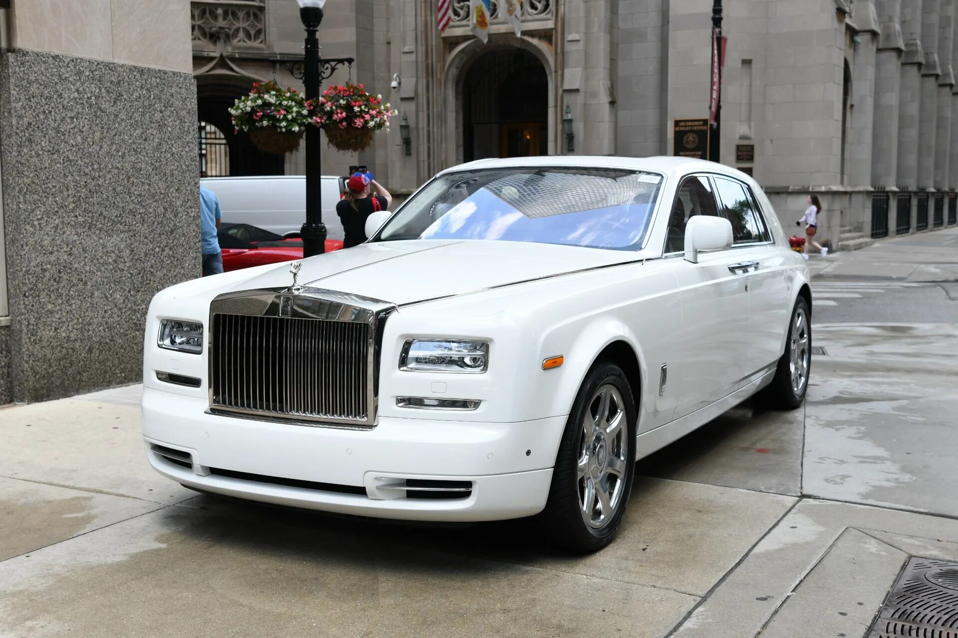 Rolls история. Rolls Royce Phantom. Rolls Royce Phantom 2013. Rolls-Royce Phantom (VII). Rolls Royce Phantom 6.