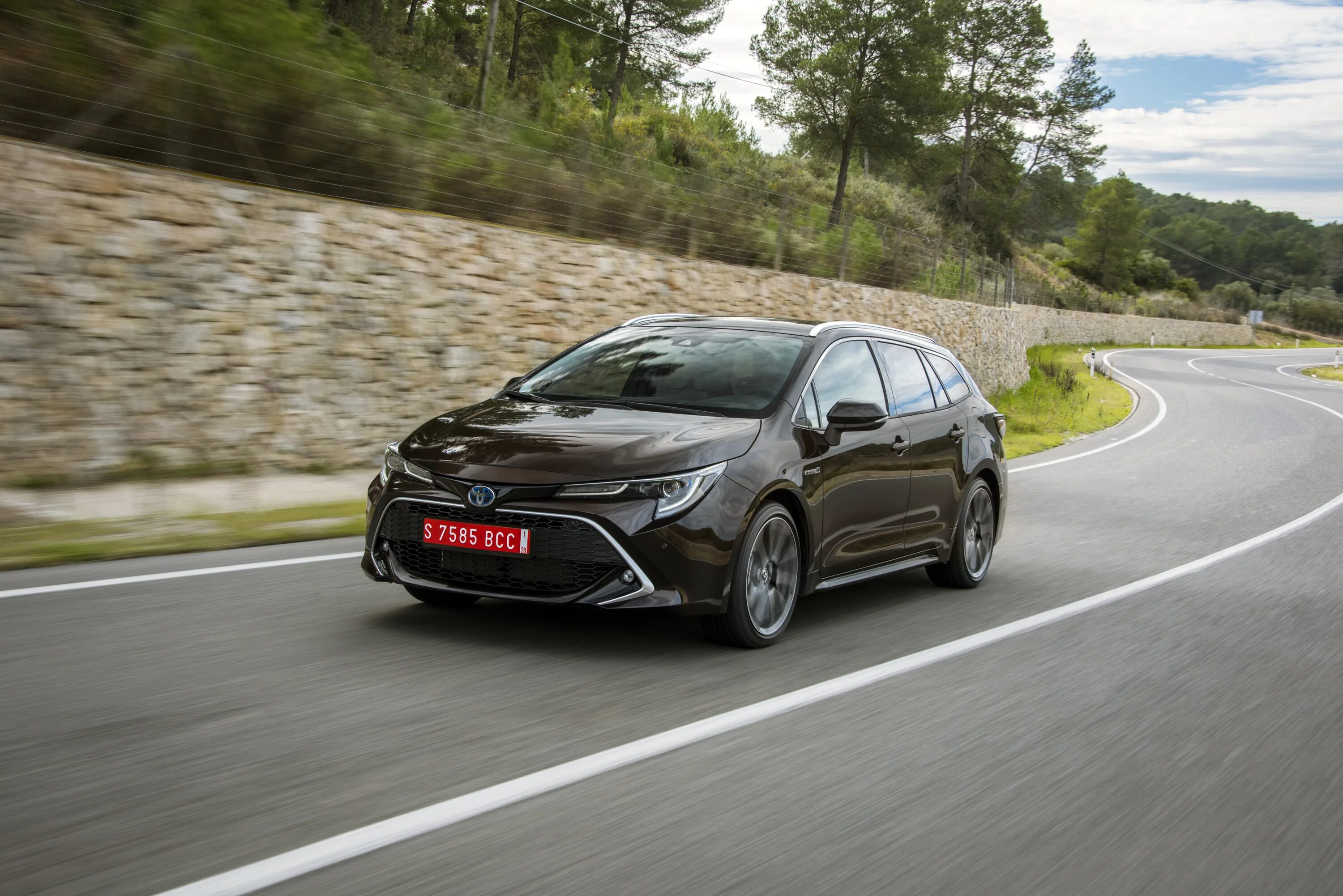 Тойота спорт 2019. Тойота спорт 2019. Toyota corolla 2021 хэтчбек. Тойота спорт 2019. Тойота королла спорт 2018.