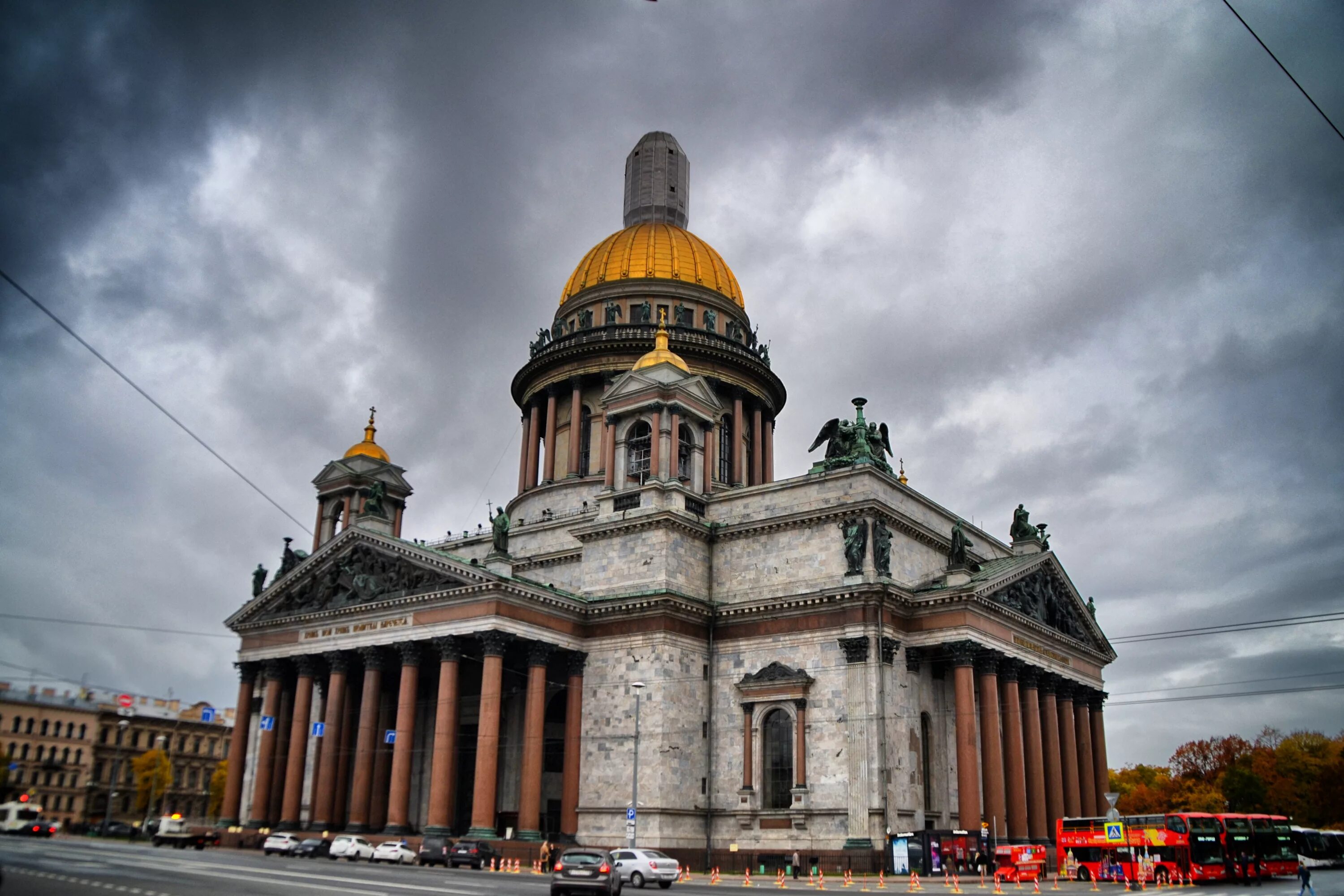 1 4 в петербурге. Исаакиевский собор. Исаакиевский собор 4к. Петроград Исаакиевский собор. Исаакиевский собор в Санкт-Петербурге вид сверху.