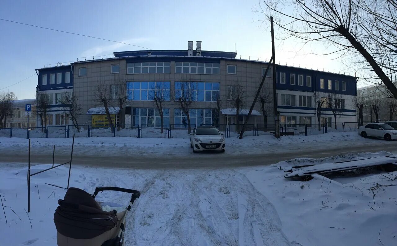 Академика киренского 70 красноярск. Красноярский институт управления и экономики красноярск. Колледж психологии красноярск. Киренского 70а. Институт экономики управления красноярск.