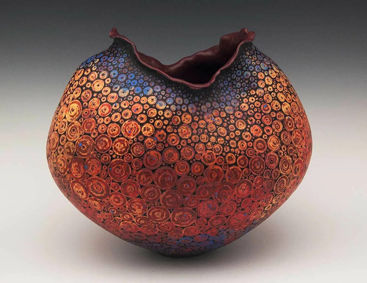 Современное выставочное искусство керамика. Pottery Art Raku. Ваза керамика Мелани. Современная керамика.