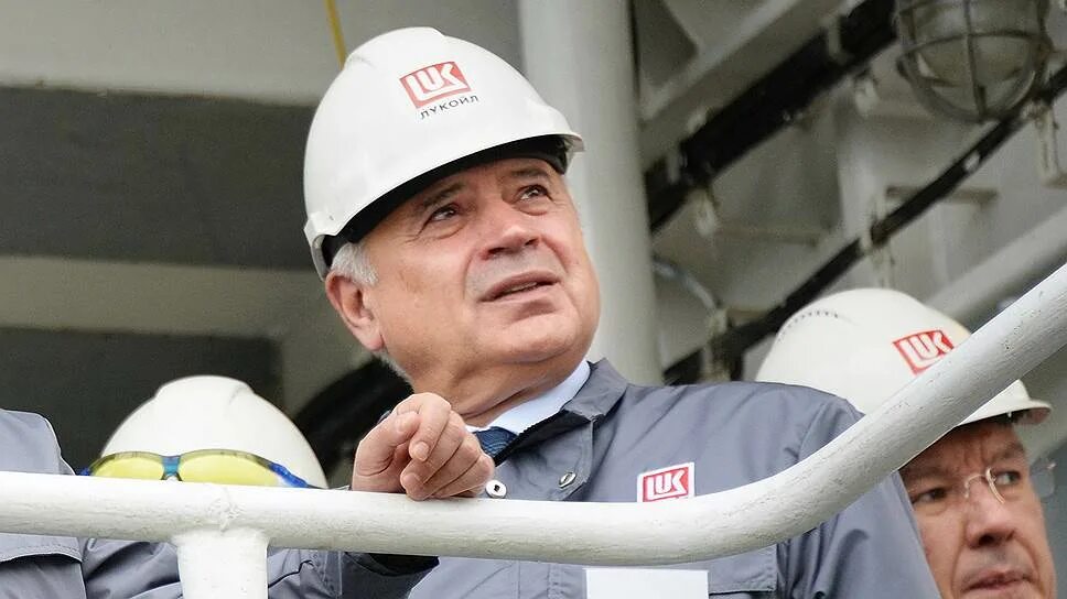 Вагит Юсуфович Алекперов. Вагит Алекперов Лукойл. Сургутнефтегаз Вагит Юсуфович Алекперов. Вагит Юсуфович Алекперов в молодости. Кто хозяин лукойла