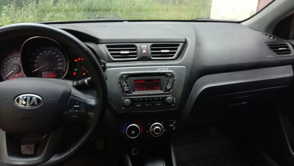 Купить Kia Rio 1,6 механика, 2011 г., пробег 58650 км, цена 375000 руб - продажа