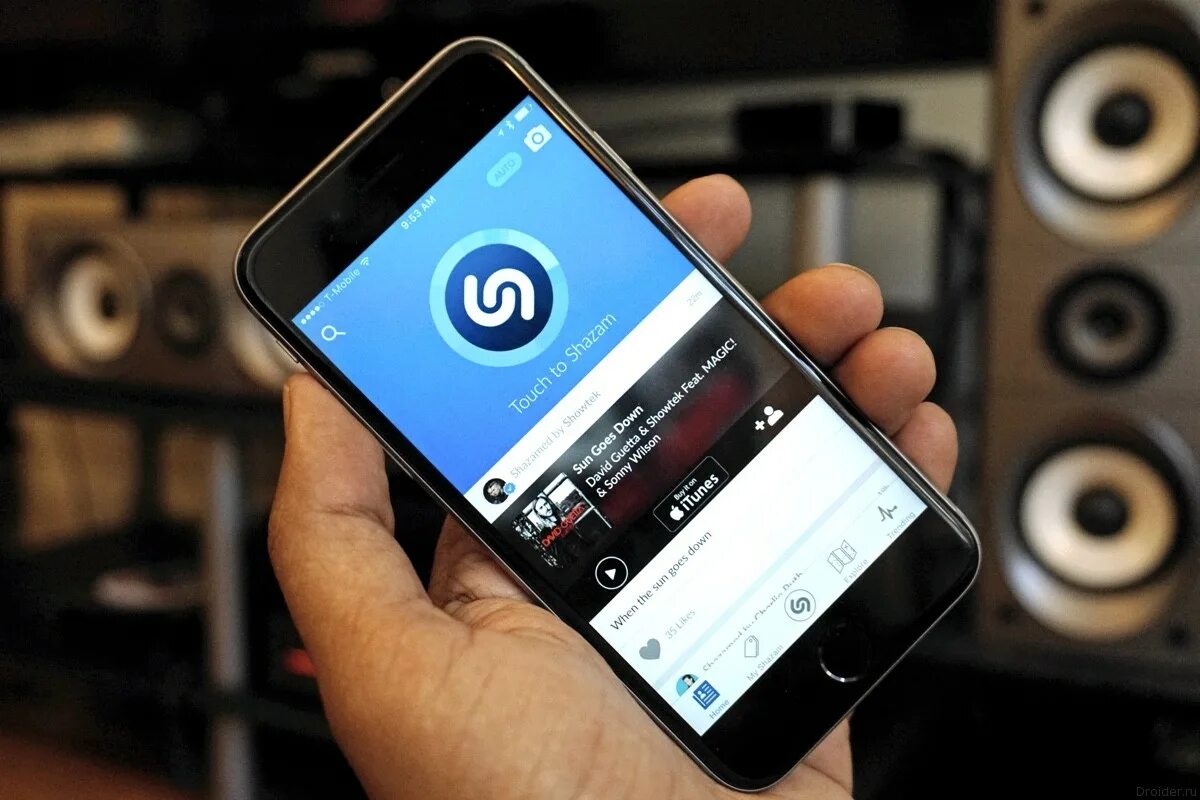 Шазамить. Shazam приложение. распознавание музыки на айфоне. поиск по музыки по звуку. шазамить фото.