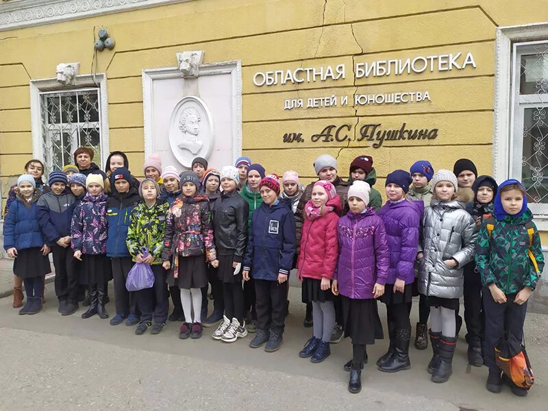 Православная гимназия Саратов. Свято Покровская православная гимназия Саратов. Русская классическая гимназия Саратов. Учителя православной гимназии Саратов. Русская православная гимназия