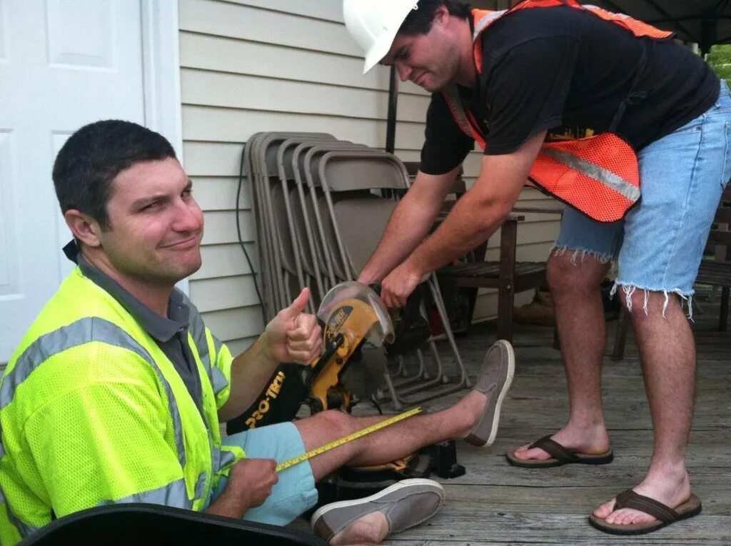 пилить ногу