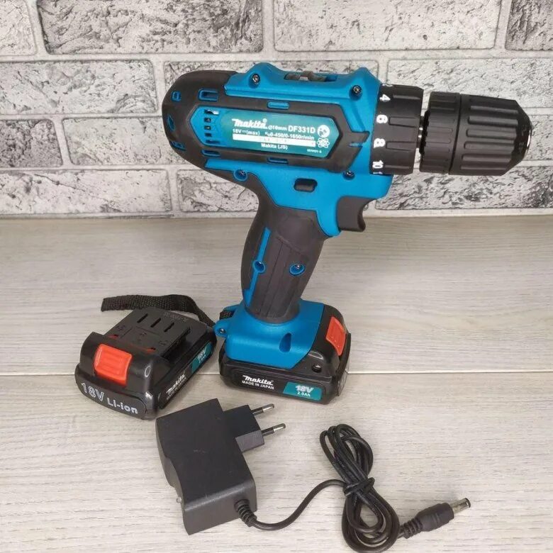 Макита дрель шуруповерт 18v. Шуруповёрт makita 24v. Шуруповёрт аккумуляторный макита 18 v. Шуруповерт под макиту. Шуруповёрт аккумуляторный макита 14.