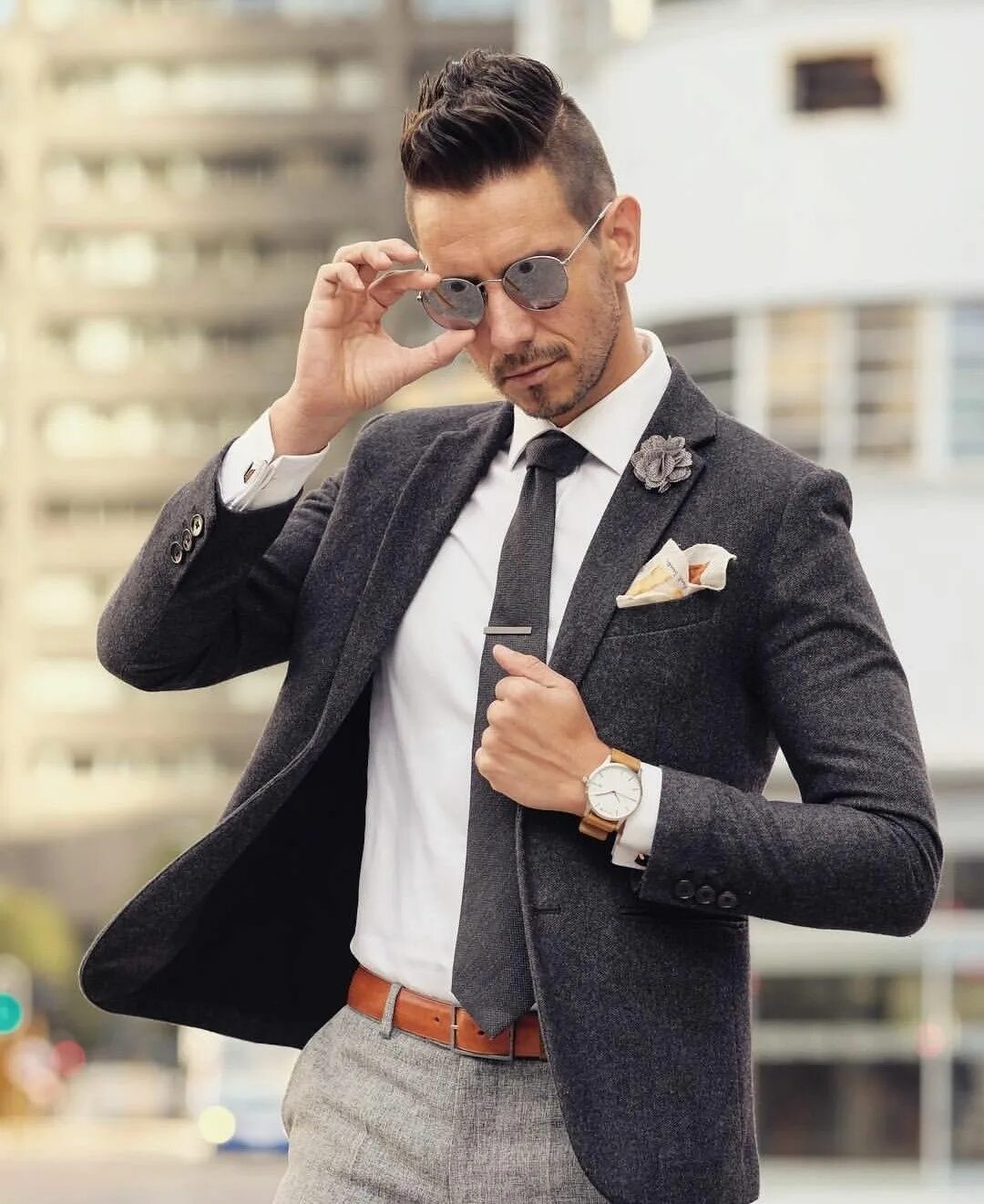 Casual suit. Мужской стиль на свадьбу. жених в костюме casual. свадебный костюм casual. свадебный костюм в стиле кэжуал.