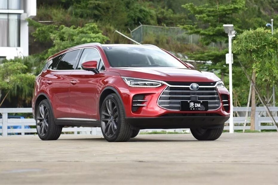 Tang dm i. Byd tang 2018. byd гибрид 2025. byd tang гибрид. byd tang 2025.