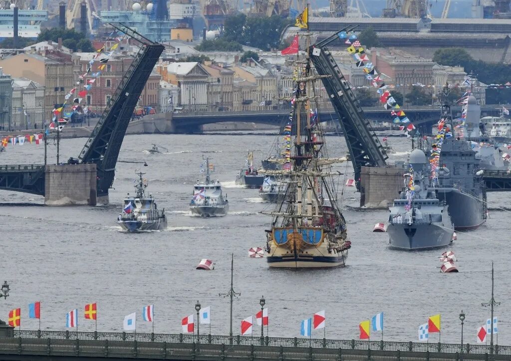 2022. Парад на день вмф в санкт-петербурге 2022. Парад на день вмф в санкт-петербурге 2021. Морской парад в санкт петербурге. Парад на день вмф в санкт-петербурге 2021.