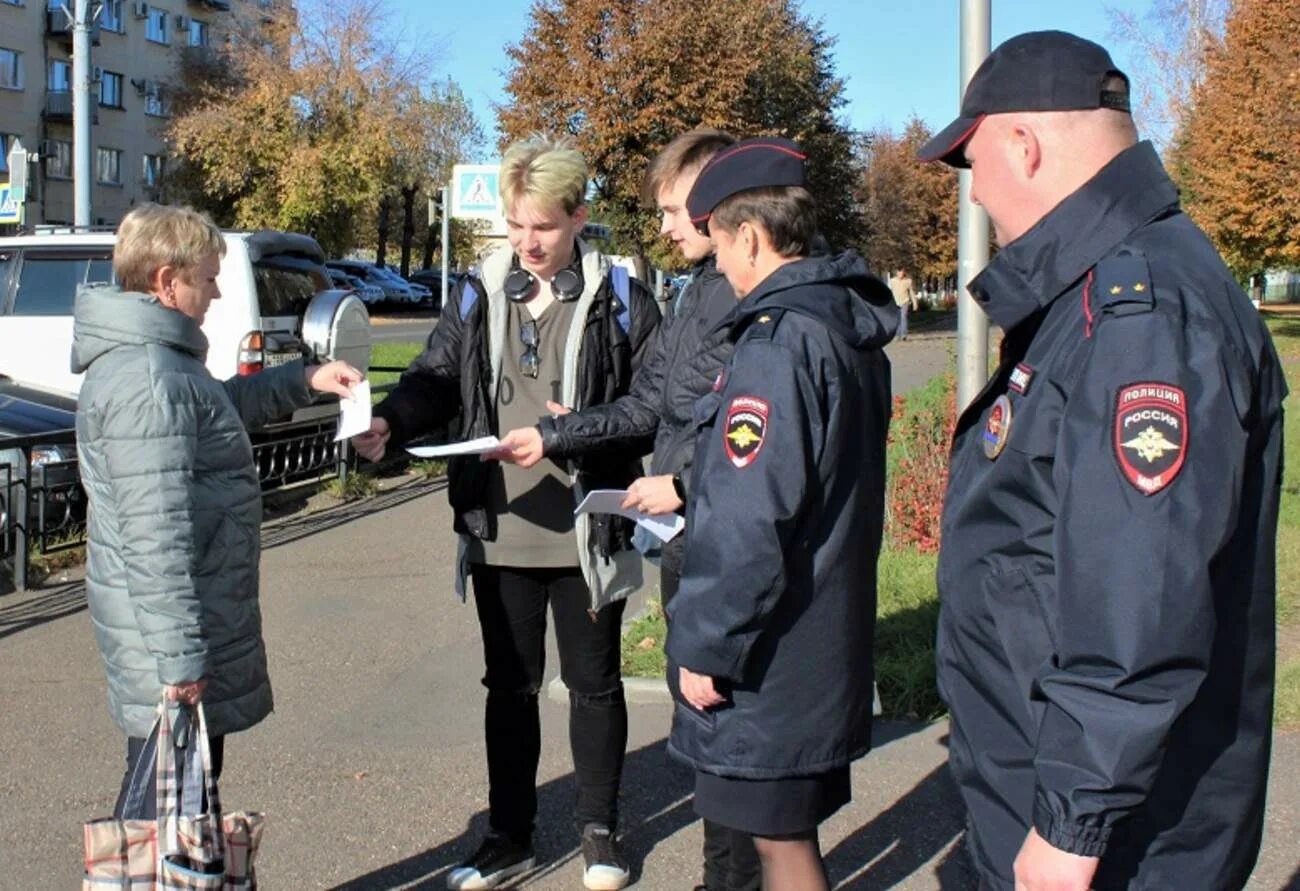 Полиция Железногорск Красноярский. Му МВД по зато Железногорск. Полиция г. Железногорска Красноярского края-. Сотрудники полиции проводят акции. Участковый железногорск