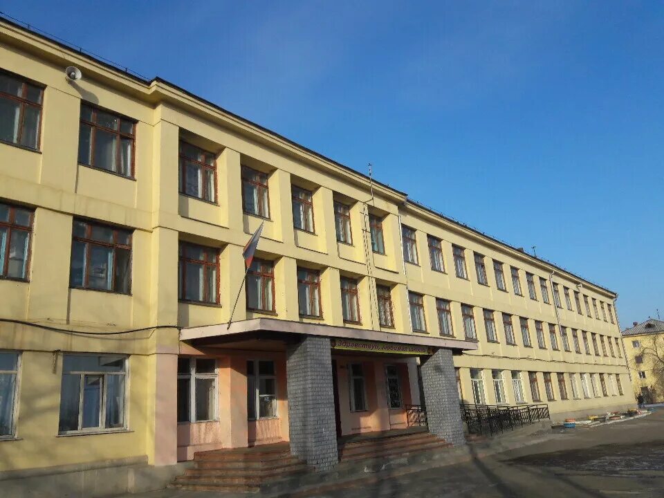 школа 25 чита. школа 19 чита. город чита школы. школа 1 чита. улица подгорбунского школа в чите.