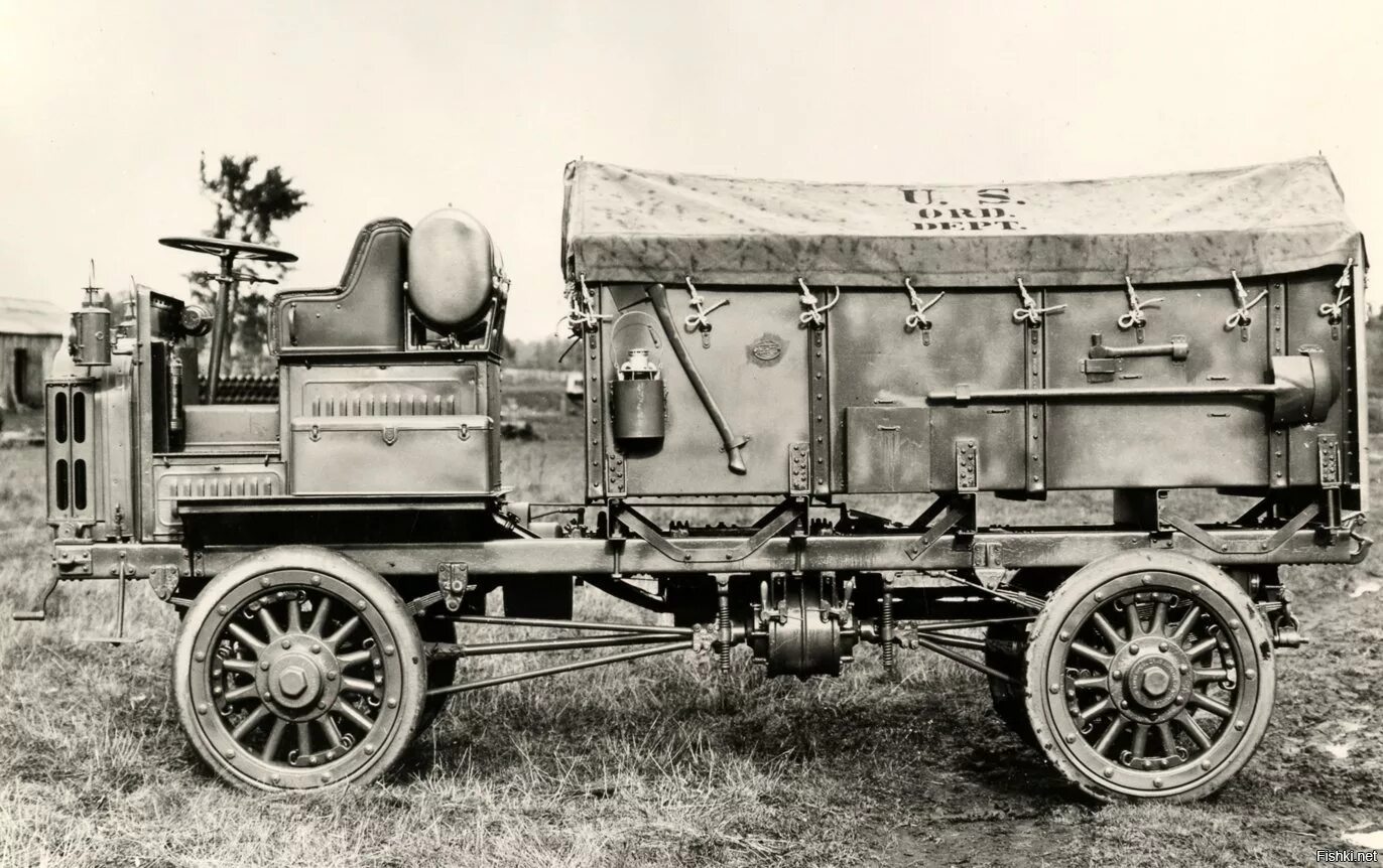 Fwd 1. Грузовик первой мировой Lorry. Грузовик Даймлер 1898 г.. Автомобиль four Wheel Drive 1912г. Грузовик 1918.