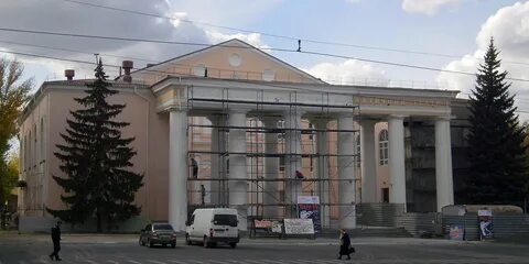 Луганск театр
