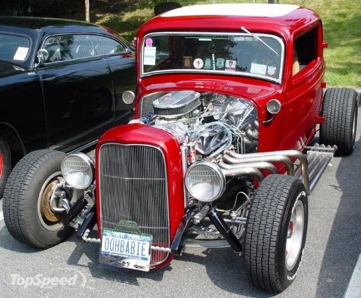 Машины с открытым двигателем. Хот роад. Дьюс купе форд 1932 года. Twin engine v16. Ford rat rod с нагнетателем.