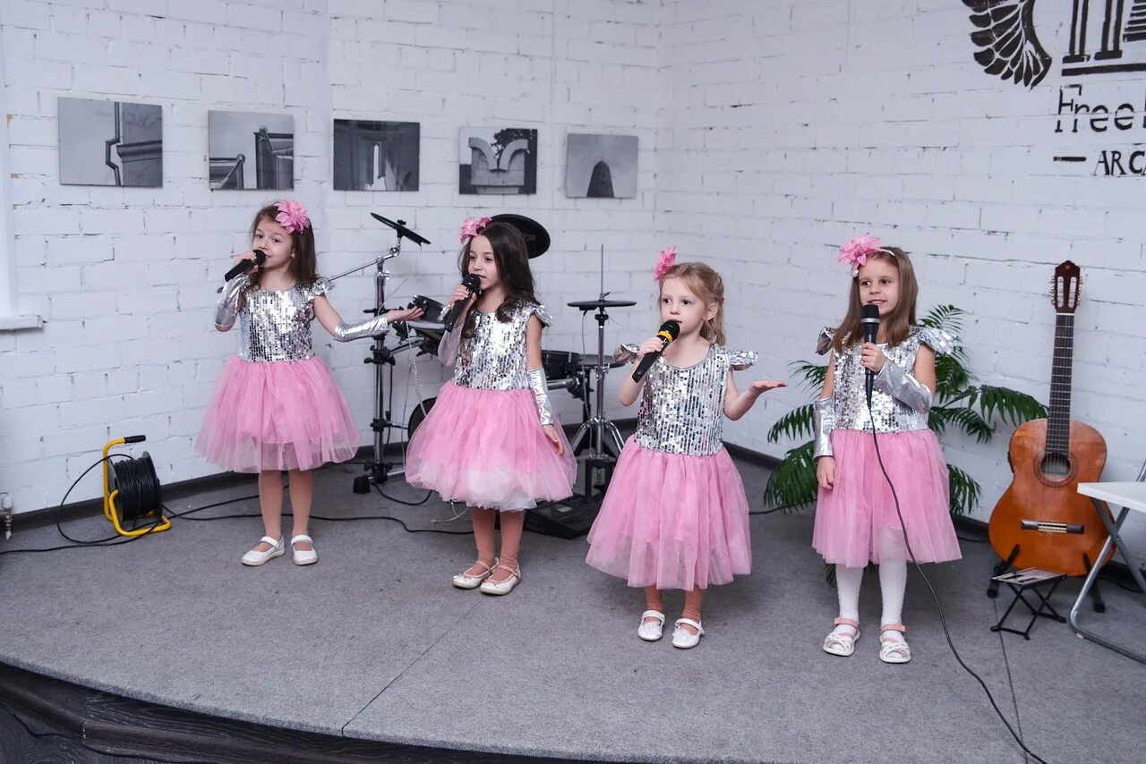 вокальная студия интерьер. студия вокала. интерьер музыкальной школы. музыкальные вокальные студии. современная музыкальная школа.