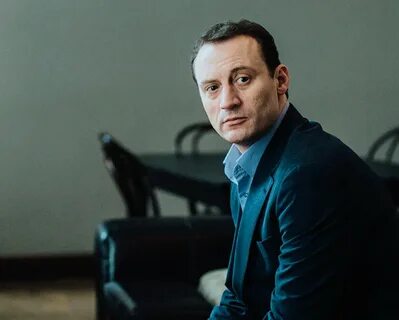 Белых уволили