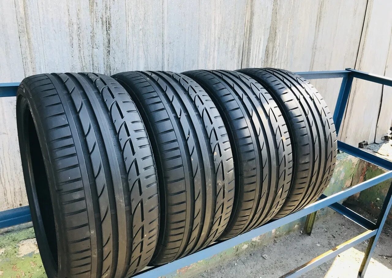 Бриджстоун Потенза 001. Potenza s001. 215 45 17 Bridgestone. Bridgestone potenza s001 летняя. Резина летняя r16 б у