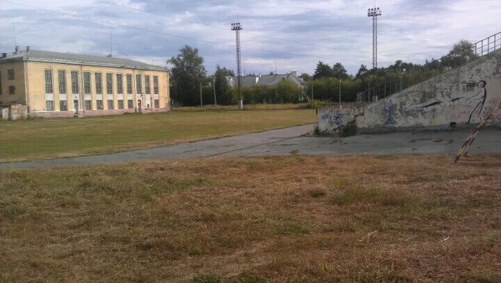 дк строителей озерск челябинская. строитель озерск. стадион строитель озерск. дк строитель озерск. строитель озерск.