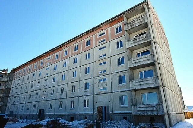 Квартиры в николаевске на амуре. Ул. строительная 144 николаевск-на-амуре. николаевск на амуре аэропорт. маневренный фонд хабаровск трехгорная. панельные дома николаевск-на-амуре.