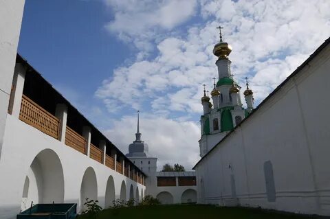 Монастырь монастырский