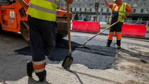 Выполнение работ по ремонту дорог