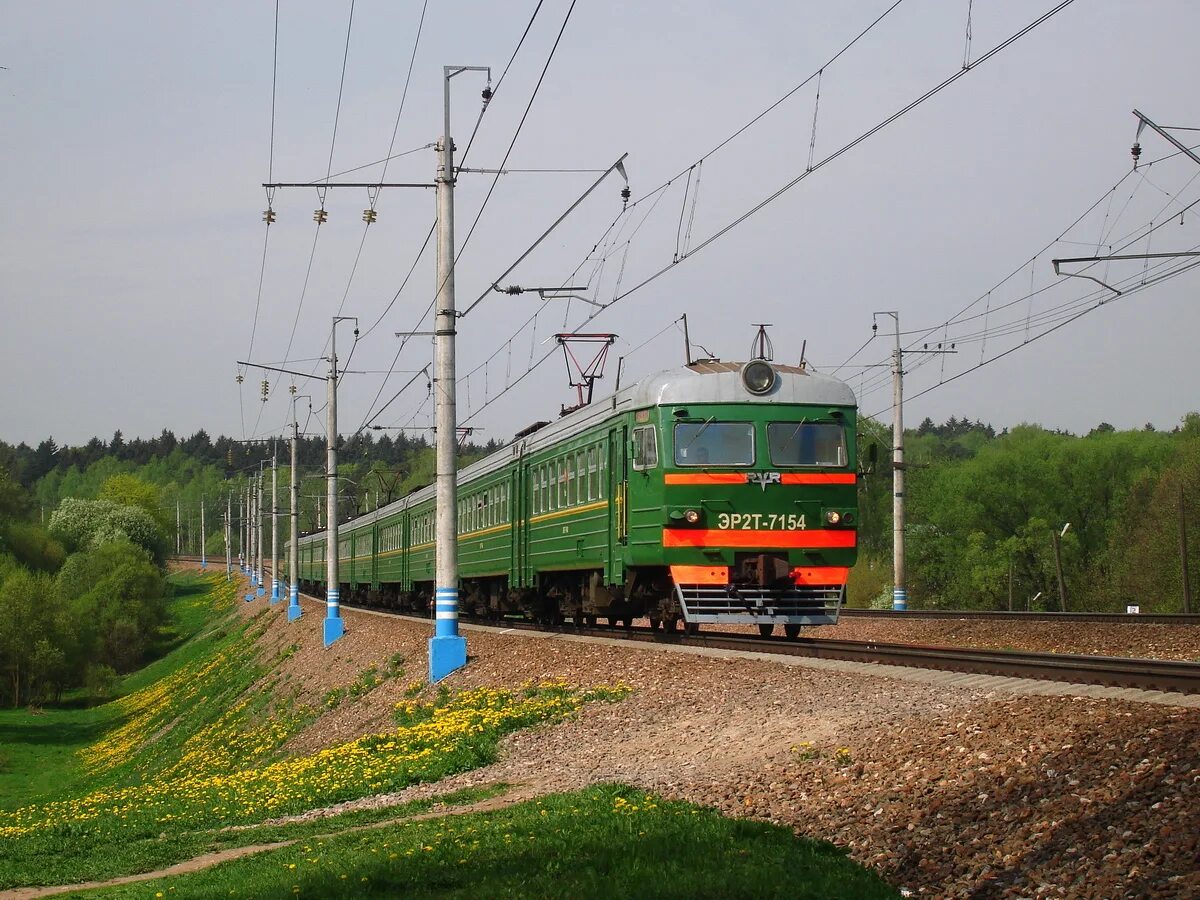 Эр2т 7154. Эр2т 7203. Электричка эр2т-7187. Эр2 на белорусском направлении. Белорусское направление жаворонки