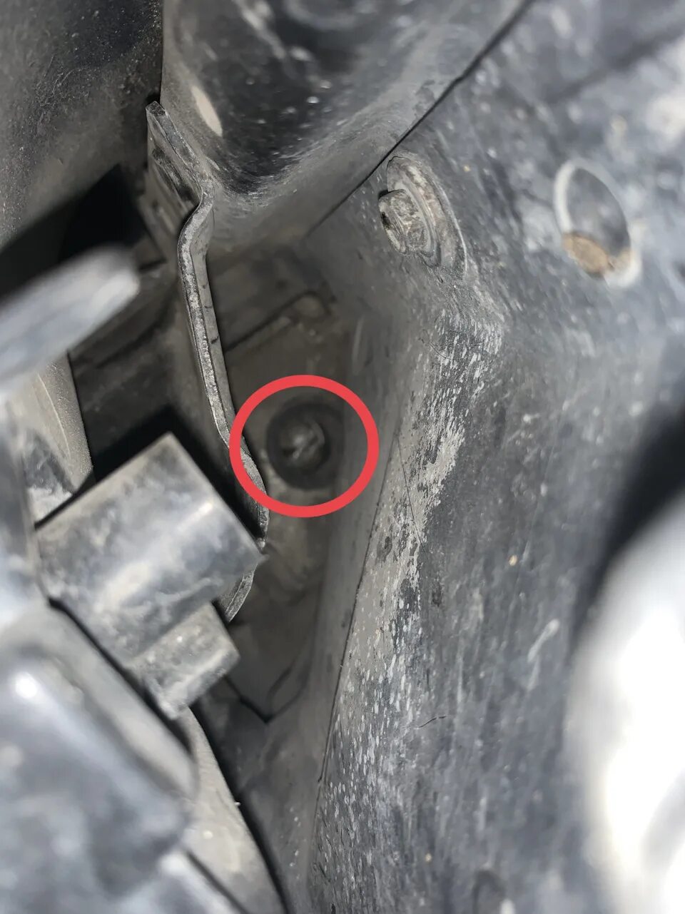 Ошибка открытый капот. Открытие капота е39. ошибка открытого капота. bmw ошибка открытый капот. бмв ошибка открытого капота.