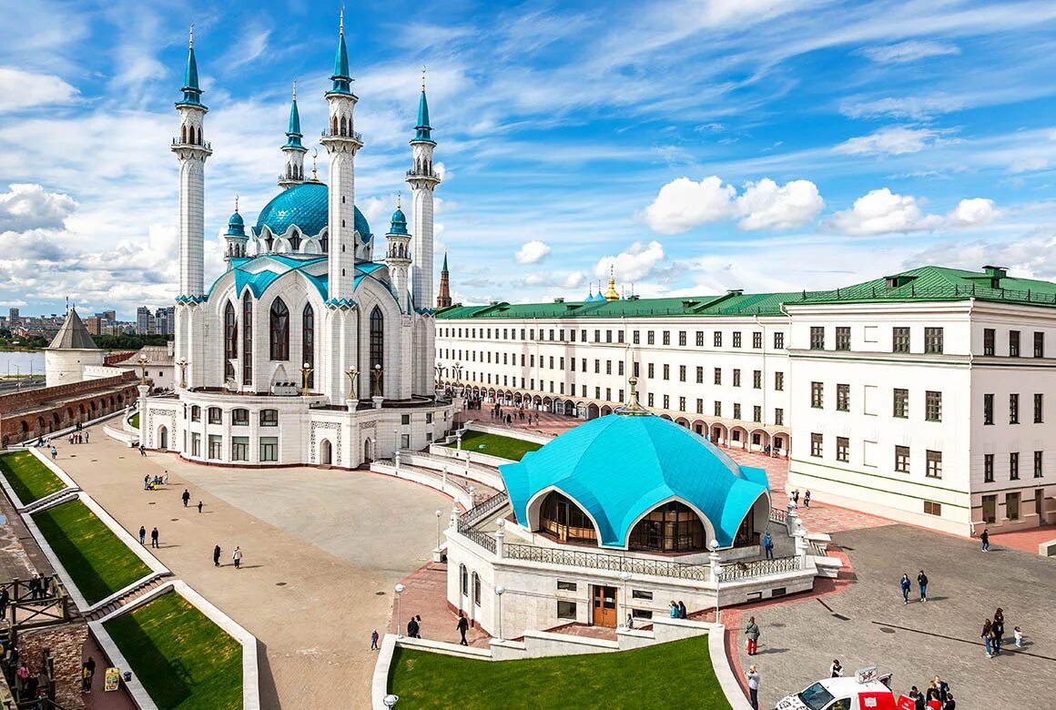 Москва время казань сейчас