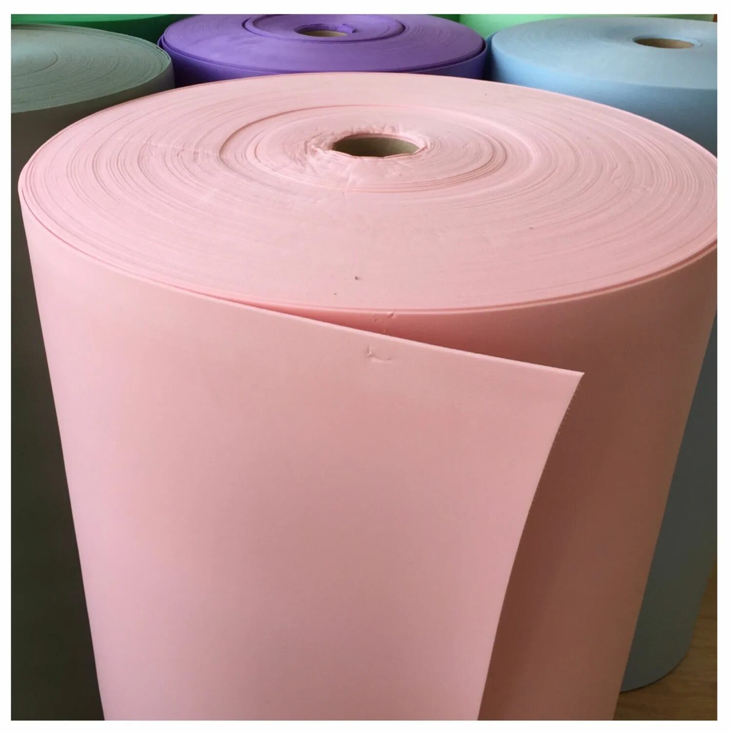 Изолон палитра цветов. Шумоизоляция "isolon 500" 8мм (1,0х10,0м). Изолон разноцветный. Цвета изолона. Изолон 1м х1м х 20мм.