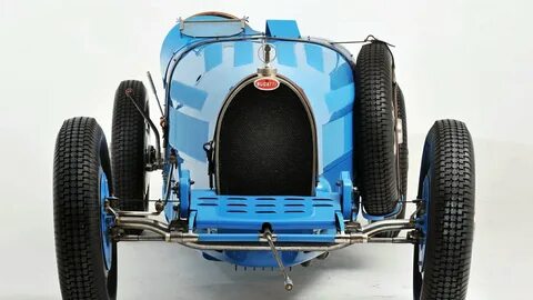 Bugatti move amber