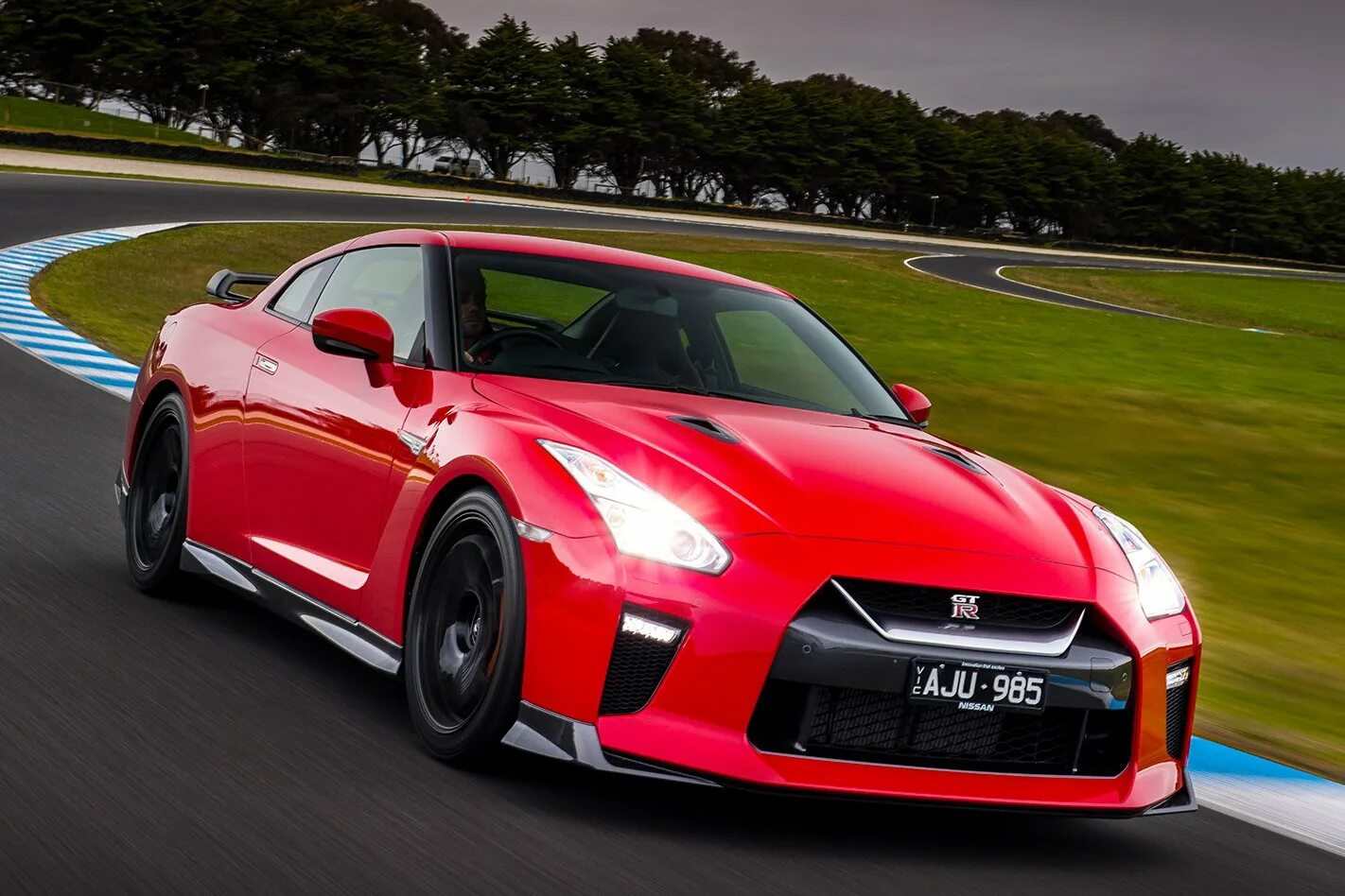 Track r. Nissan GTR r35 2017. Nissan GTR r35 track Edition. Nissan GTR r35 2016. Nissan gt-r 35 track.