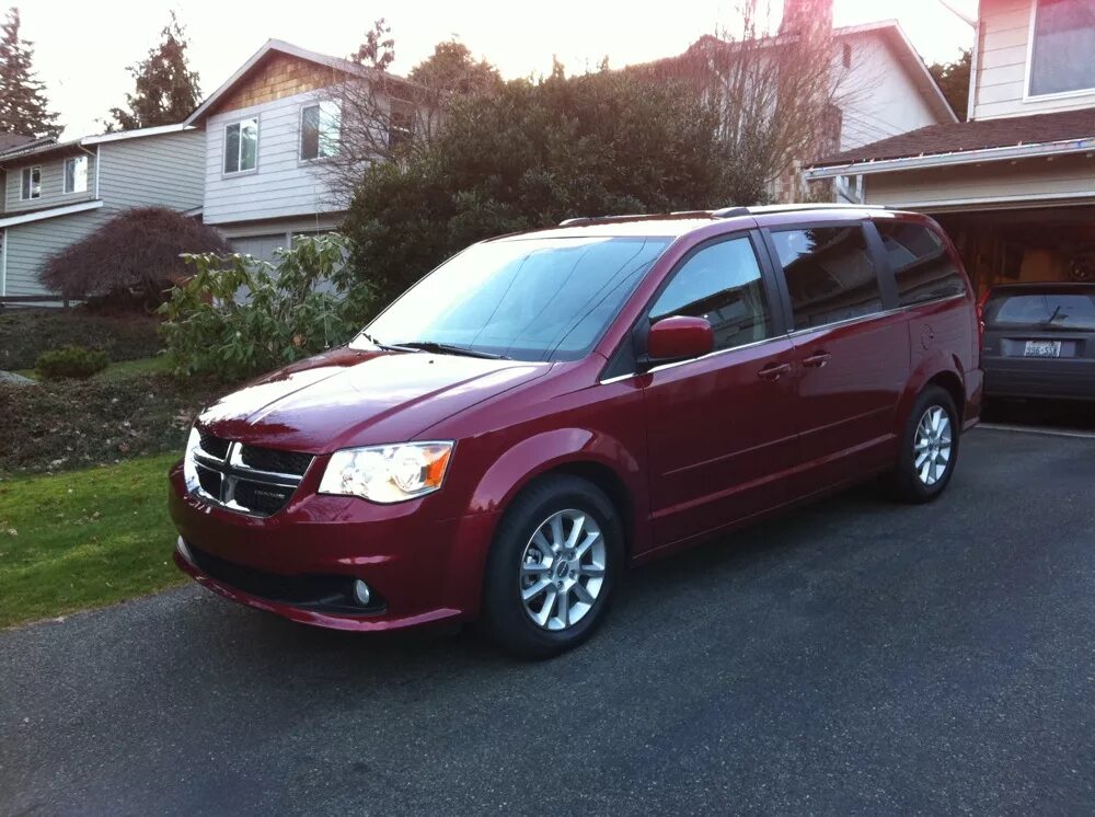 Dodge Grand Caravan. Dodge Grand Caravan 2011. Dodge Caravan 2011. Додж Караван 2011. Купить додж караван спб