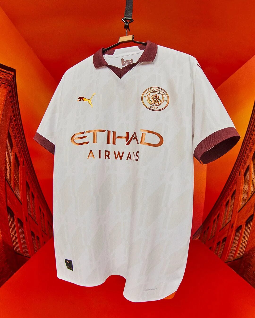 Manchester city 2023/24 home kit. Манчестер сити ретро форма. Домашняя форма манчестер сити 23/24. Футбольная форма манчестер сити 2021-2022. Форма ман сити 23/24.