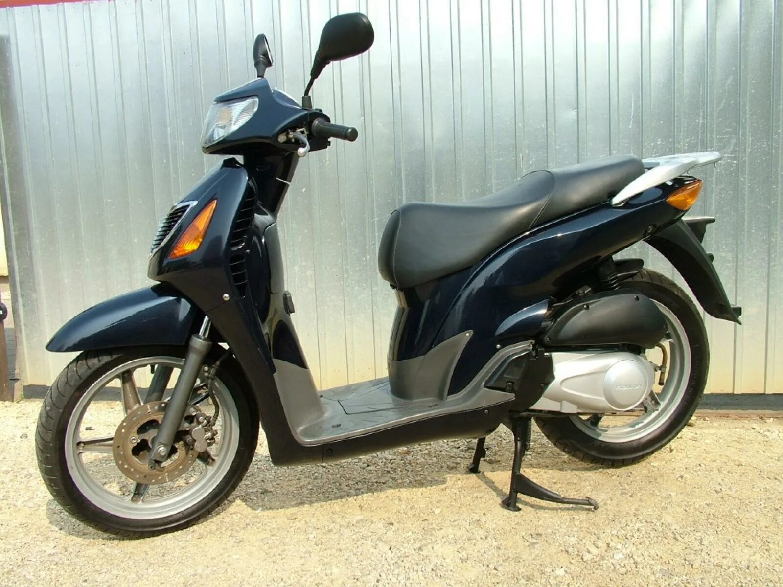 Honda реплики. Honda sh 150. Скутер Honda sh 125. Honda Ch 150. Honda 150 мопед.