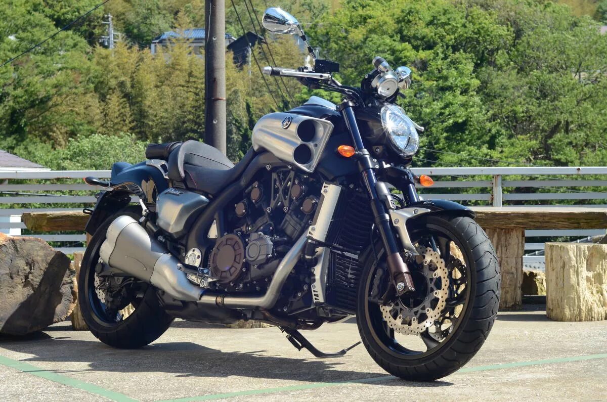 Ямаха ВМАКС 1700. Yamaha v-Max 1700. Yamaha Vmax 1700. Yamaha Vmax 1700 2021.