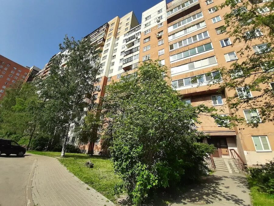 Купить 3-комнатную квартиру, 58 м² по адресу Санкт-Петербург, улица Маршала Заха