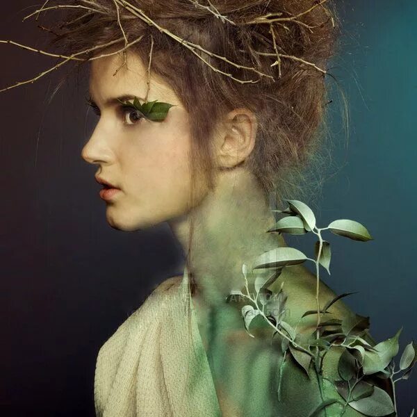 Pin on FORESTA INCANTATA Long hair styles, Hair styles, Portrait photography