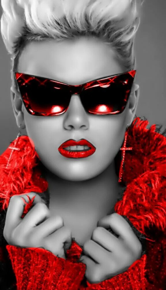 Журнал glamour. Журнал glamour. Гламурный журнал обложка. Гламурные журналы. Гламур перевод.