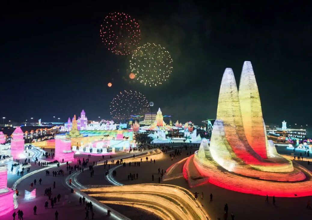 Харбин ледовый. Харбин ледовый. Ледяной городок в харбине. Харбин ледовый. Харбин китай ледяной город 2020.