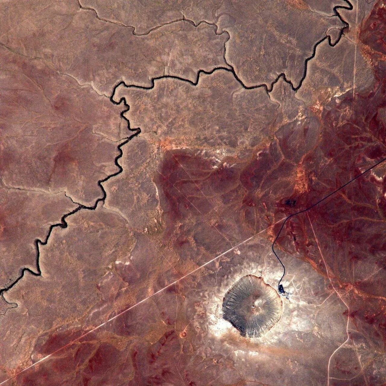 озеро чеко красноярский край. озеро бездонное солнечногорский район. тунгусский метеорит кратер. тунгусский метеоритный кратер.