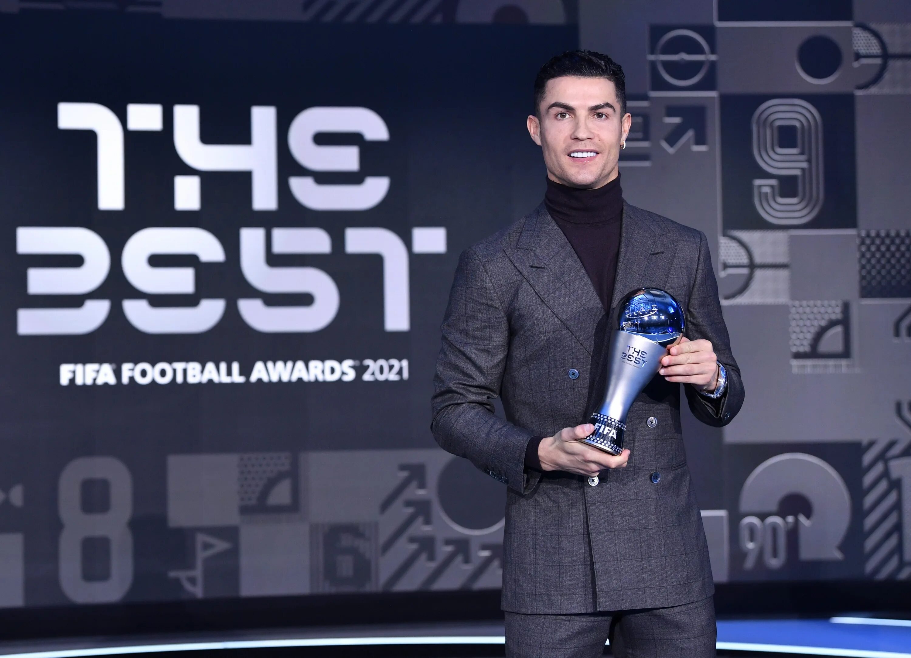 Ronaldo fifa. ФИФА Авардс 2022. Роналду 2022 best. Роналду the best. The best FIFA.