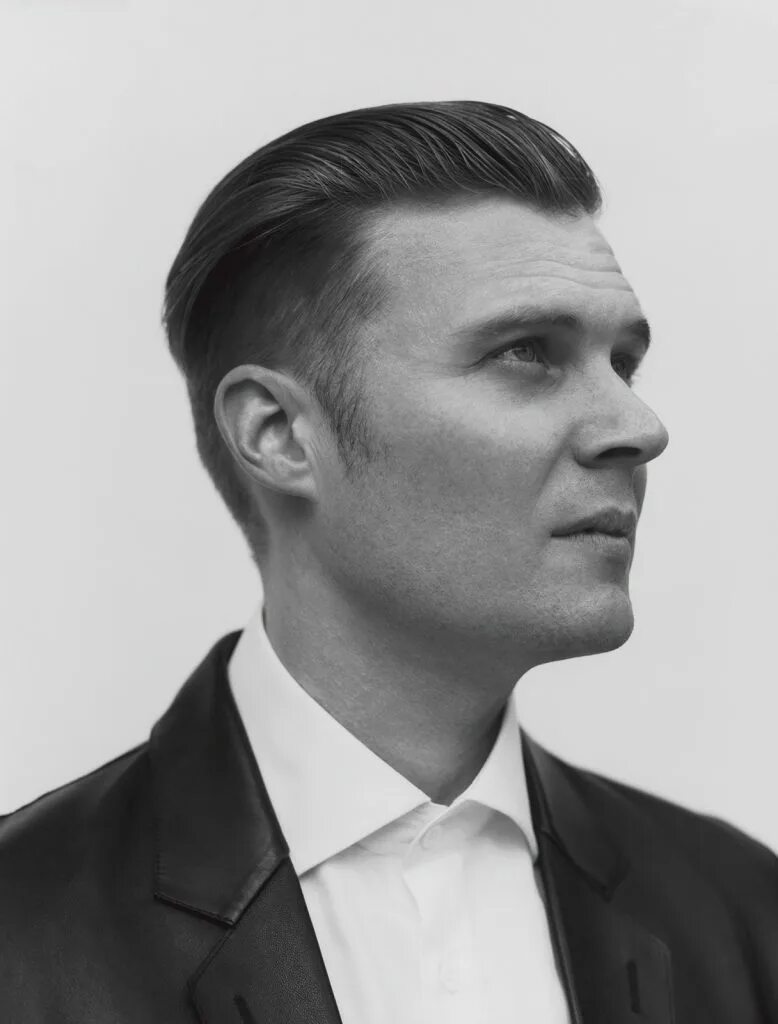 Matthew williams. Метью уильямс дизайнер живанши. Мэттью уильямс givenchy. Matthew williams designer. Мэттью хоуксли.