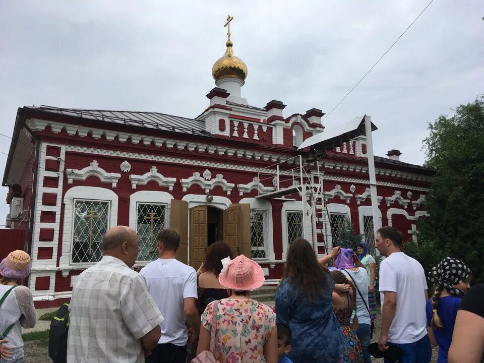 Саратовская область село елшанка. Храм Елшанка Воскресенский район Саратовской. Село Елшанка Воскресенского района. С.Елшанка Воскресенского района Саратовской области. Село Елшанка Воскресенского района Саратовской области.