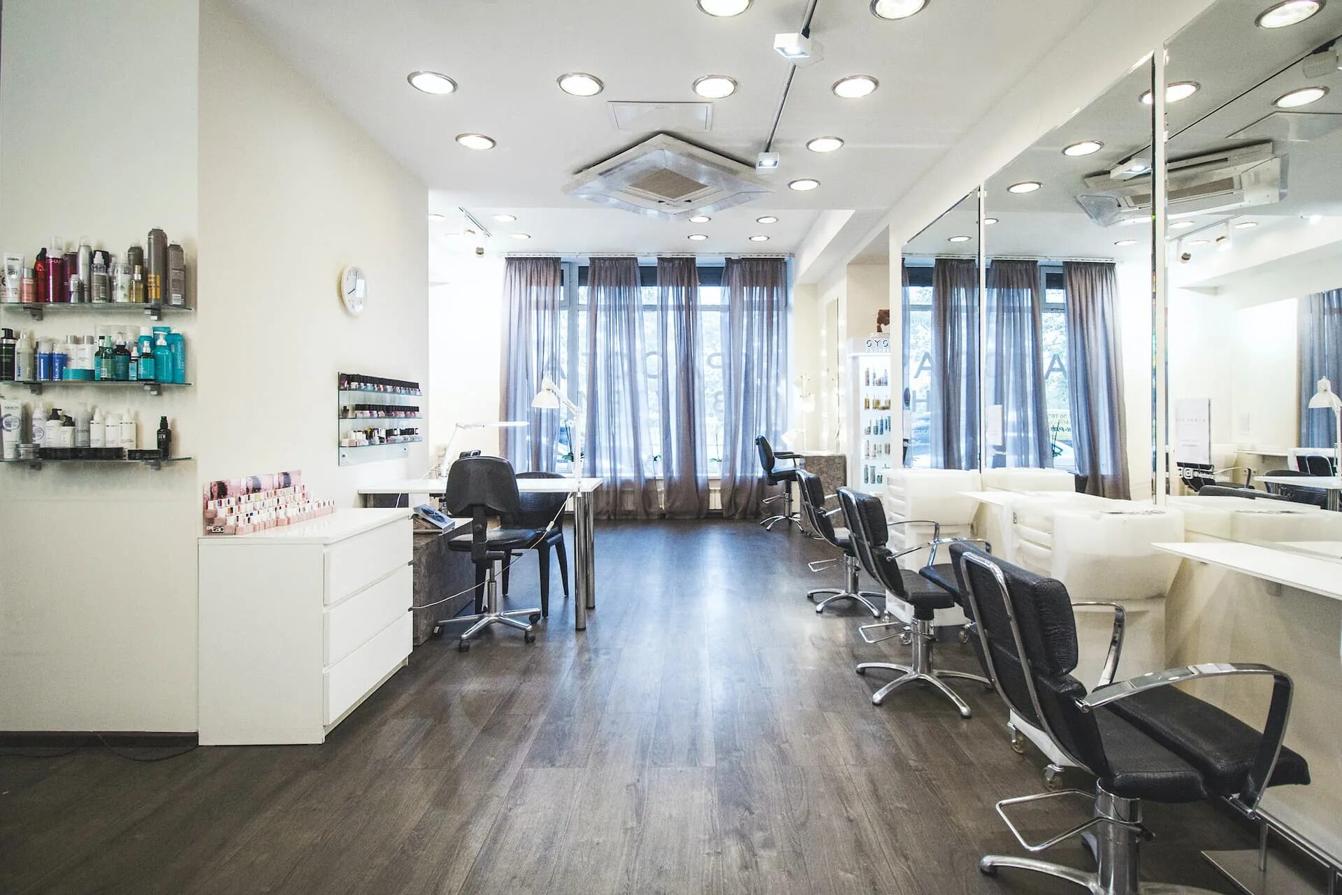 салон красоты на лиговском. круглосуточная парикмахерская спб. салоны красоты санкт-петербург лучшие. виктория салон лиговский 64. особая парикмахерская.