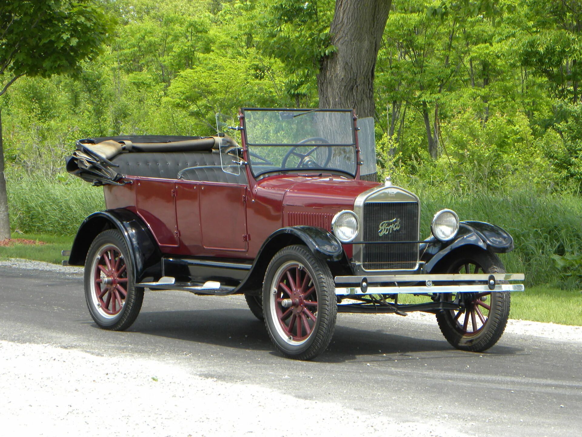 Первые серийные автомобили. Форд т 1927. Ford model t 1927. Ford model a (1927). 1908—1927 Форд модель т.
