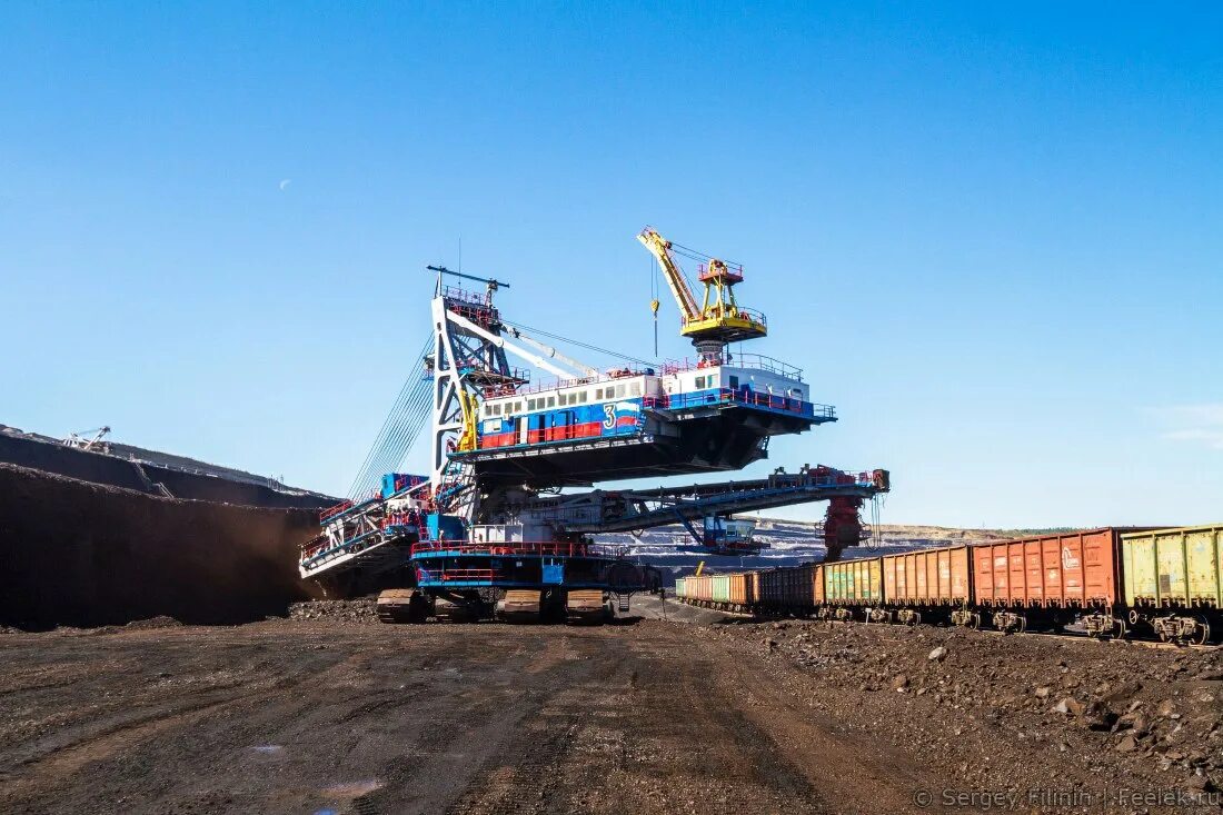 город бородино красноярского края фото. стелла бородино красноярский край. достопримечательности города бородино красноярского края. бассейн бородино красноярский край. бородино (город).