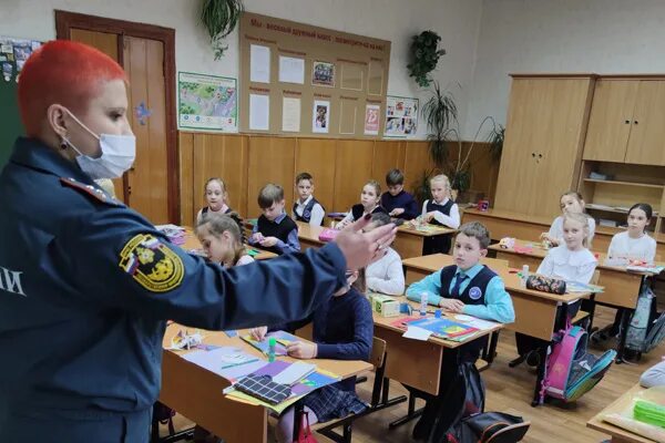 Маоу гимназия 2 города саратова. Матросова 11 ульяновск. Муниципальное общеобразовательное учреждение. Маоу гимназия 2 города саратова. Маоу гимназия 2 города саратова.