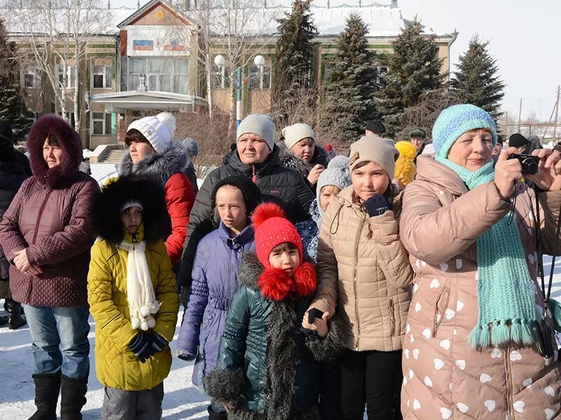 Масленица в Базарном Карабулаке. Школа старые Бурасы. Масленица новые Бурасы. Сайт МБОУ СОШ С старые Бурасы Базарно-Карабулакского района.