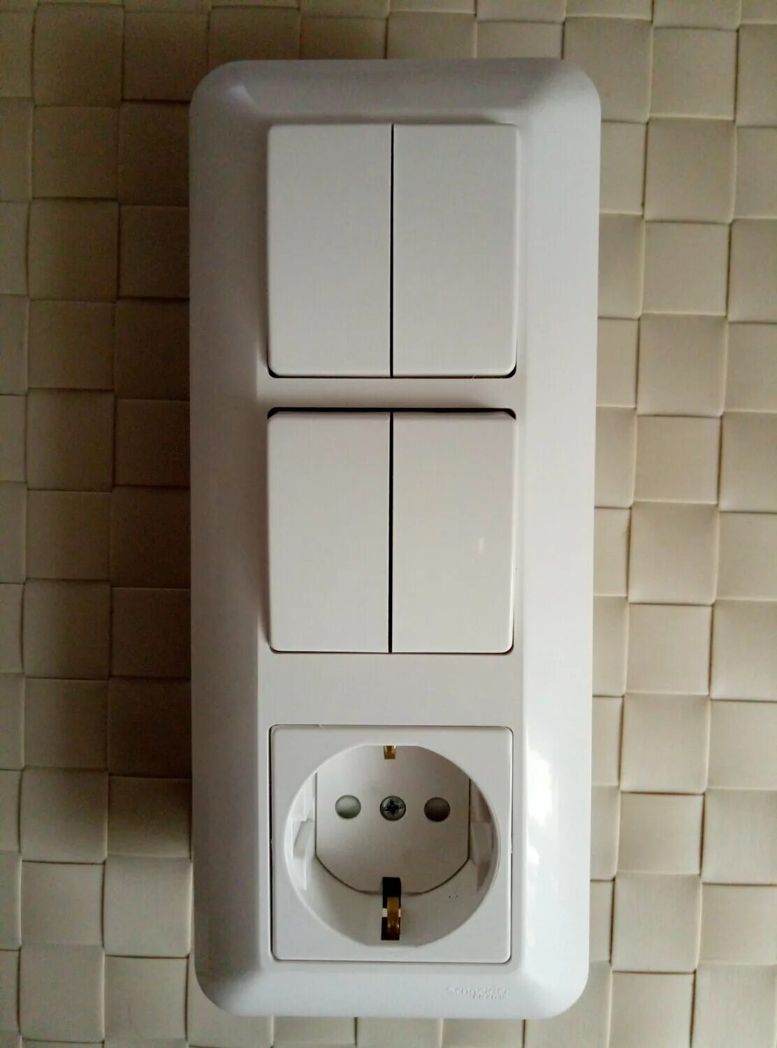 блок бквр-031 бэлла. блок комбинированный schneider electric прима bk2vr-006v-b,16а, с заземлением, белый. выключатель комбинированный. Merten meg2328 розетка одинарная. +роз.